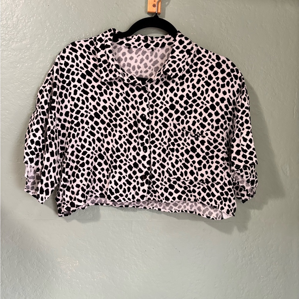 Animal print crop top